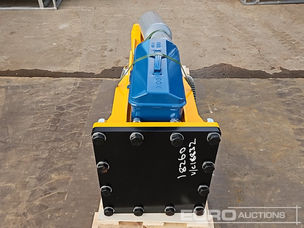 Unused 2025 Toft 680 - Hydraulic hammer: picture 4 Unused 2025 Toft 680 - Hydraulic hammer: picture 4