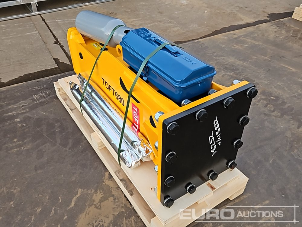 Unused 2025 Toft 680 - Hydraulic hammer: picture 3 Unused 2025 Toft 680 - Hydraulic hammer: picture 3