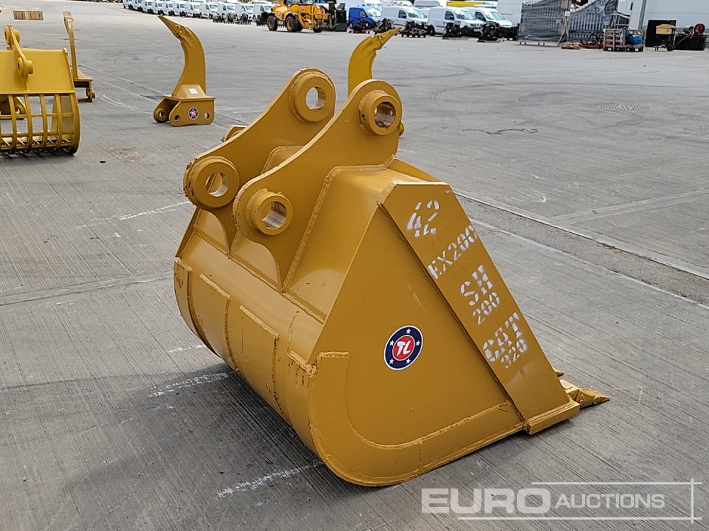 Unused 44" Digging Bucket 80mm Pin to suit 20 Ton Excavator - Bucket: picture 5 Unused 44" Digging Bucket 80mm Pin to suit 20 Ton Excavator - Bucket: picture 5