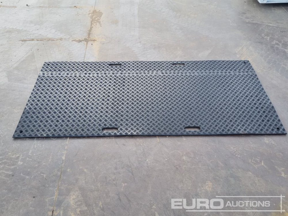 Construction equipment Unused 8' x 4' Plastic Ground Protection Mats (52 of), Connectors (104 of): picture 11