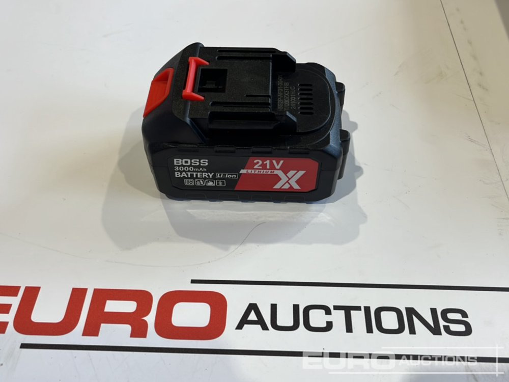 Garage equipment Unused Boss 21 Volt Lithium Battery Cordless Grease Gun, 2 Batteries, Case, Shoulder Strap, Extension Pieces & Fittings: picture 7 Garage equipment Unused Boss 21 Volt Lithium Battery Cordless Grease Gun, 2 Batteries, Case, Shoulder Strap, Extension Pieces & Fittings: picture 7