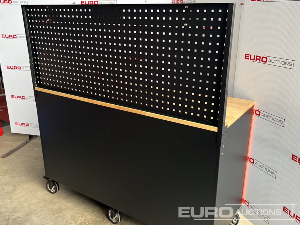 Garage equipment Unused Boss Wheeled Tool Cabinet, 16 Drawers, 492pc Tools: picture 29