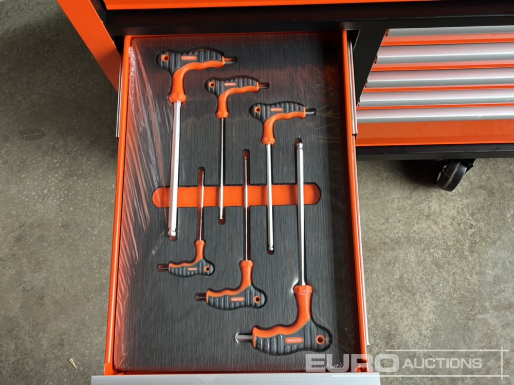 Garage equipment Unused Boss Wheeled Tool Cabinet, 16 Drawers, 492pc Tools: picture 22