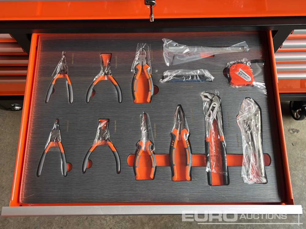 Garage equipment Unused Boss Wheeled Tool Cabinet, 16 Drawers, 492pc Tools: picture 23