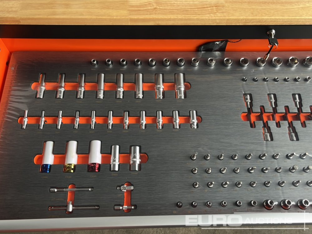 Garage equipment Unused Boss Wheeled Tool Cabinet, 16 Drawers, 492pc Tools: picture 26