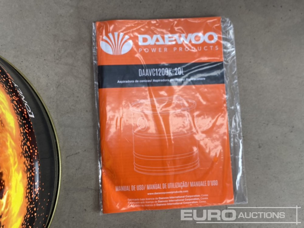Unused Daewoo DAAVC1200K-20L 1200 W 20 Litre Ash Vacuum Cleaner (3 of) - Garage equipment: picture 5 Unused Daewoo DAAVC1200K-20L 1200 W 20 Litre Ash Vacuum Cleaner (3 of) - Garage equipment: picture 5