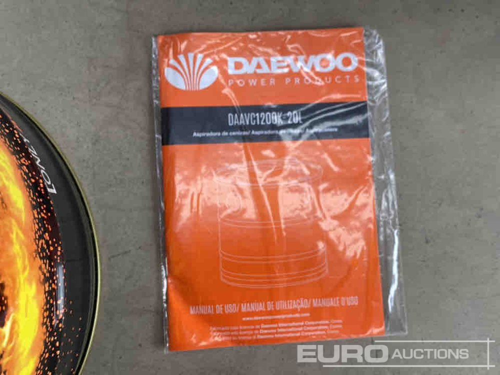 Unused Daewoo DAAVC1200K-20L 1200 W 20 Litre Ash Vacuum Cleaner (3 of) - Garage equipment: picture 5 Unused Daewoo DAAVC1200K-20L 1200 W 20 Litre Ash Vacuum Cleaner (3 of) - Garage equipment: picture 5