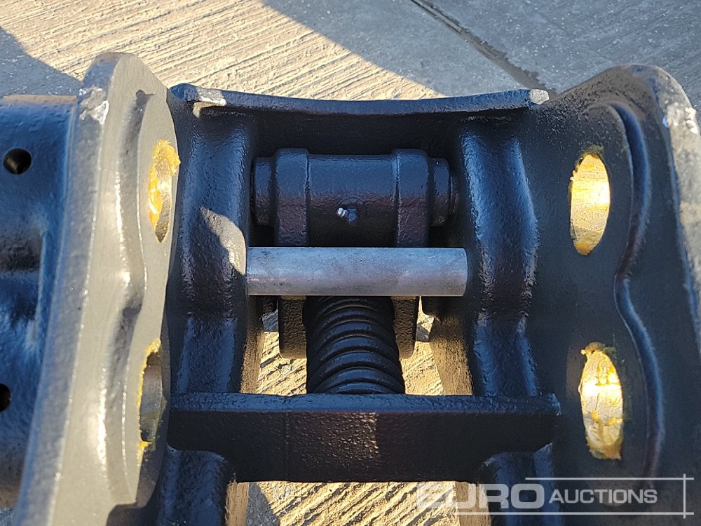 Quick coupler Unused Miller QH 45mm Pin to suit 4-6 Ton Excavator: picture 12