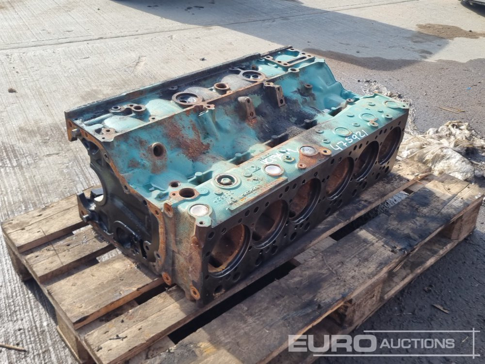 Volvo 6 Cylinder Engine Block - Engine: picture 5 Volvo 6 Cylinder Engine Block - Engine: picture 5