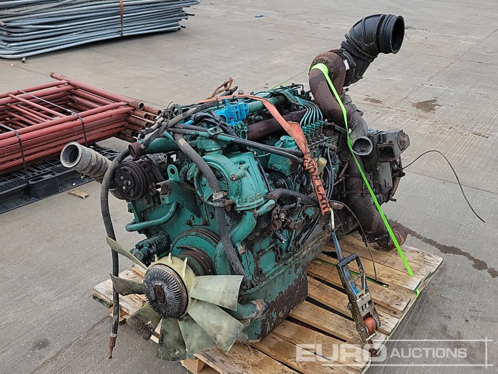 Volvo 6 Cylinder Engine, Gearbox - Engine: picture 1 Volvo 6 Cylinder Engine, Gearbox - Engine: picture 1