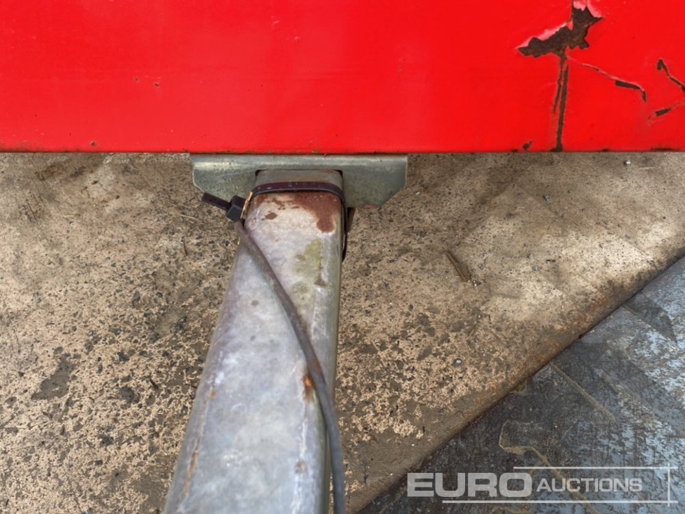 Storage tank Western 1100 Litre Single Axle Bunded Fuel Bowser, 12 Volt Pump: picture 12