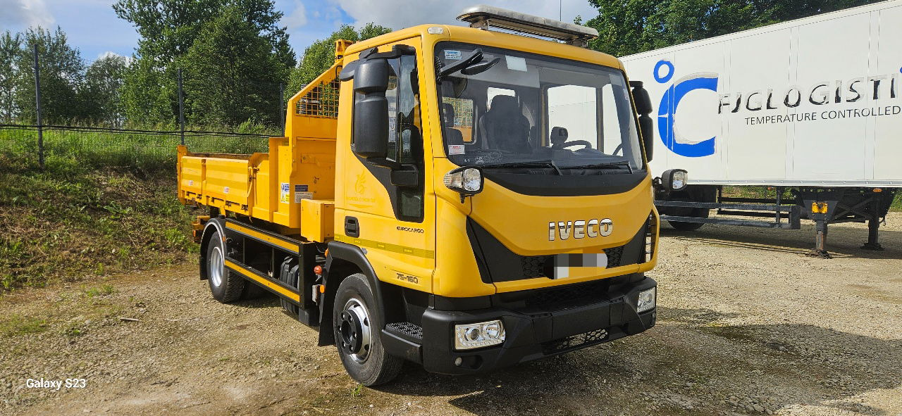 Iveco EuroCargo 75 - Tipper: picture 3 Iveco EuroCargo 75 - Tipper: picture 3