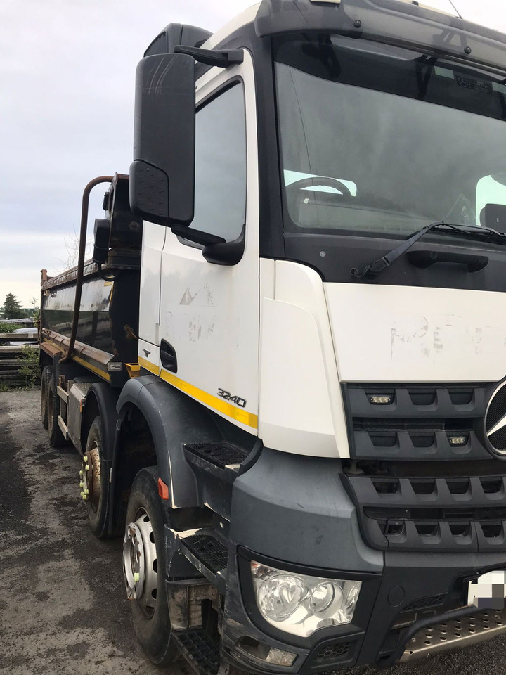 Mercedes-Benz Actros 3240 Tipper - Tipper: picture 3 Mercedes-Benz Actros 3240 Tipper - Tipper: picture 3
