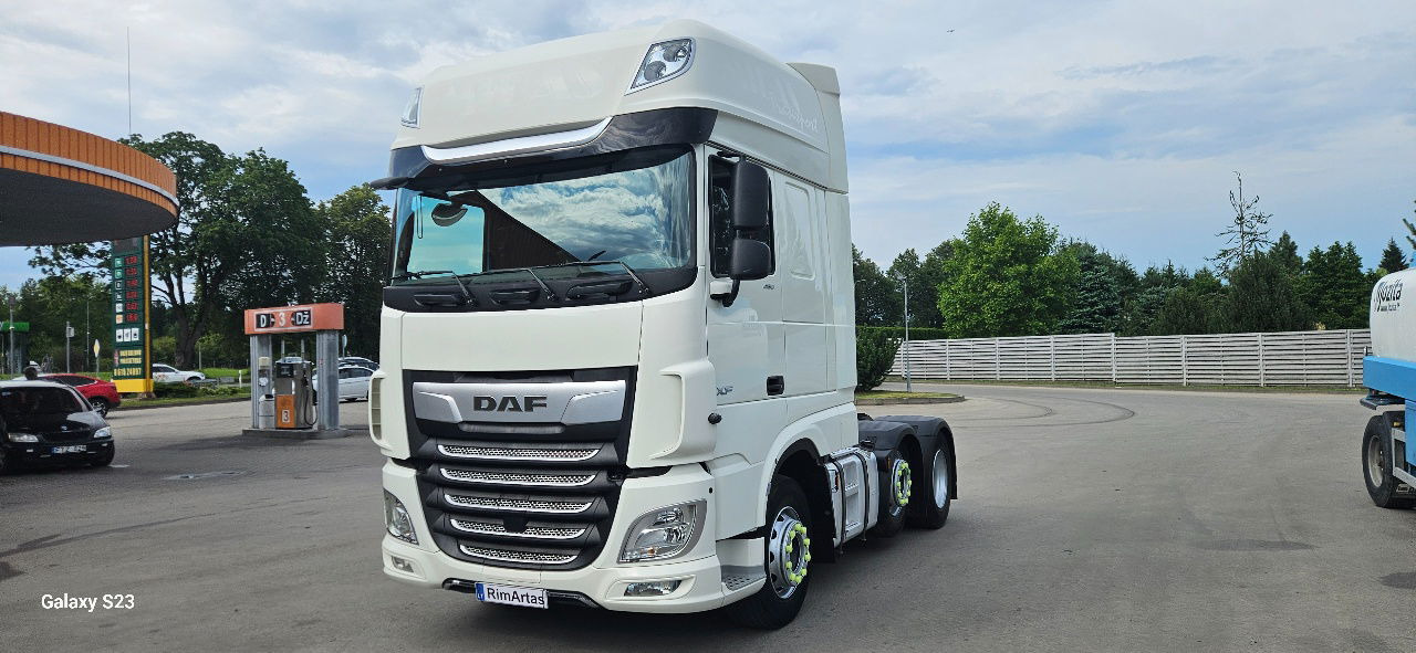 DAF XF 105.460 - Tractor unit: picture 3 DAF XF 105.460 - Tractor unit: picture 3
