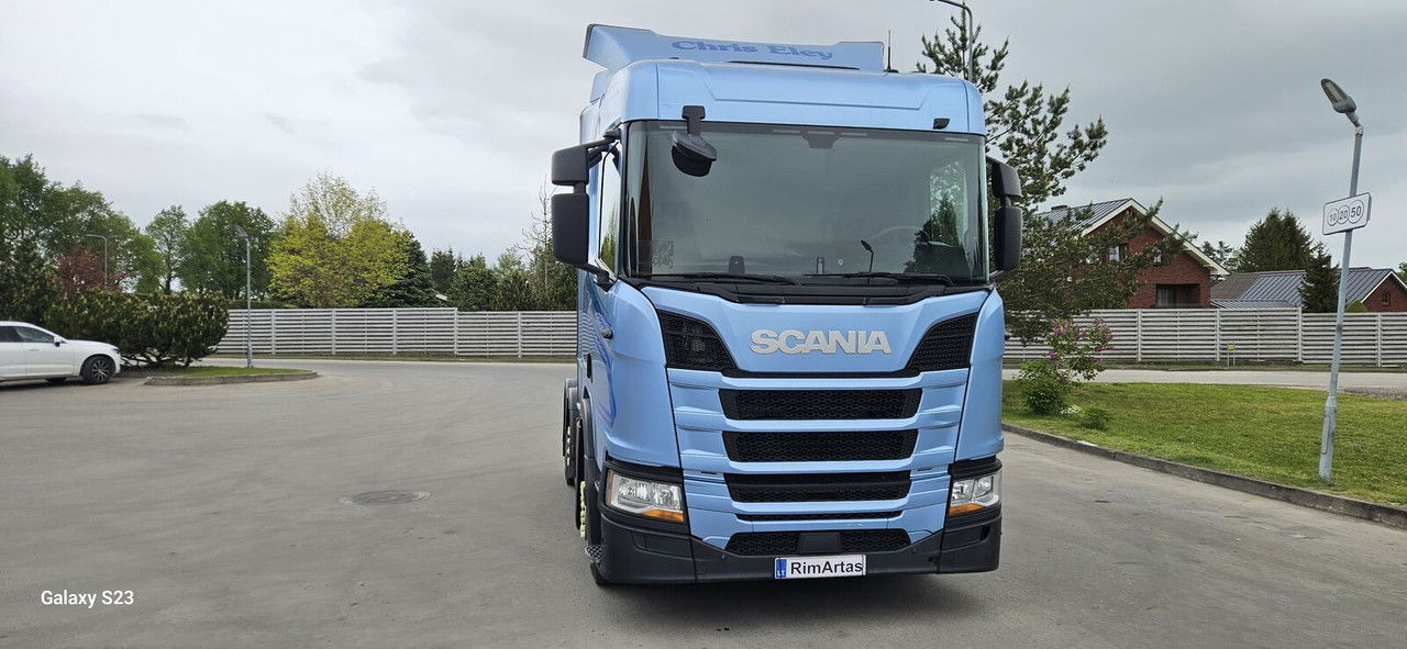 Scania 450 - Tractor unit: picture 5 Scania 450 - Tractor unit: picture 5