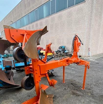 Aratro usato CMA MPV05 - Plough: picture 1 Aratro usato CMA MPV05 - Plough: picture 1