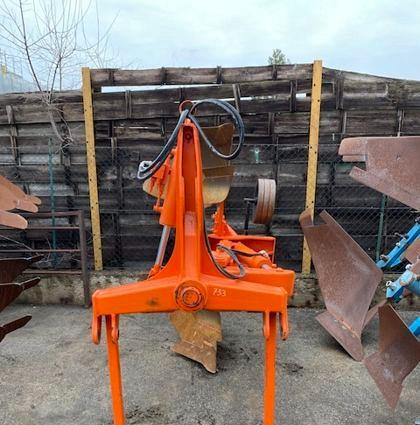 Aratro usato CMA MPV05 - Plough: picture 2 Aratro usato CMA MPV05 - Plough: picture 2