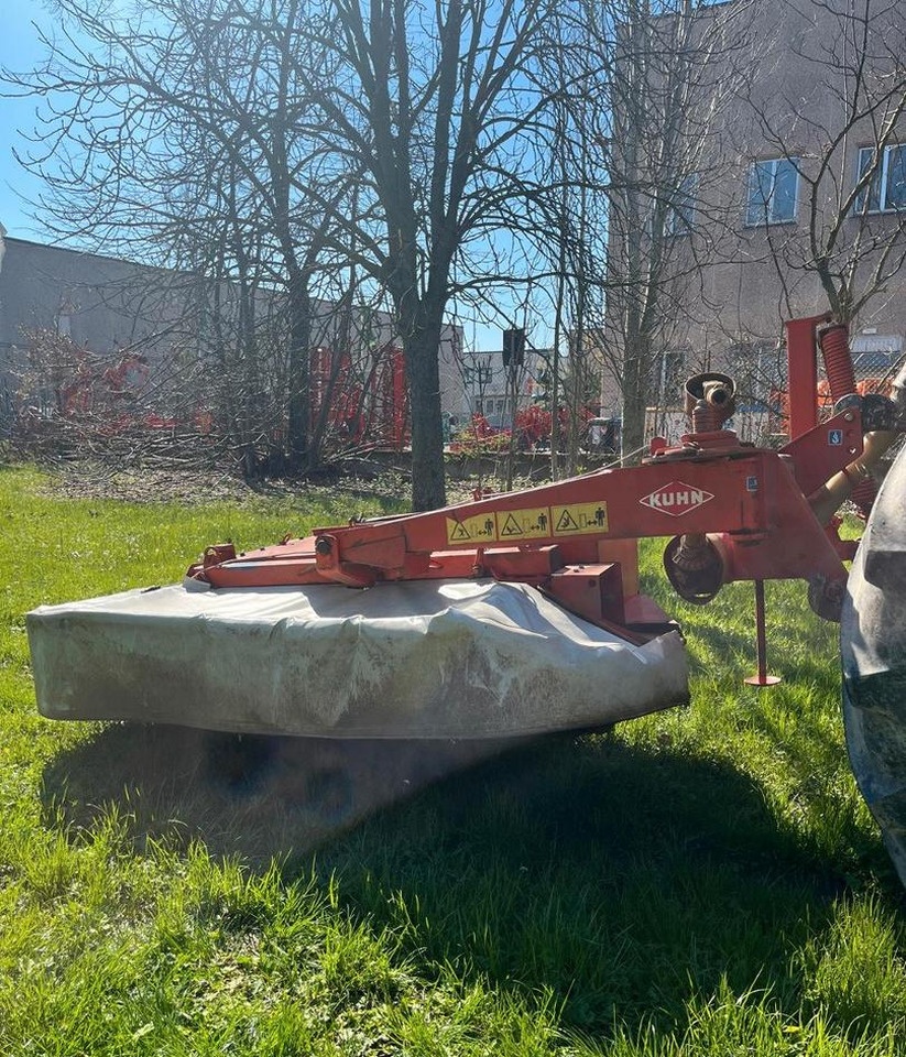 Falciacondizionatrice usata Kuhn FC202R - Mower: picture 2 Falciacondizionatrice usata Kuhn FC202R - Mower: picture 2