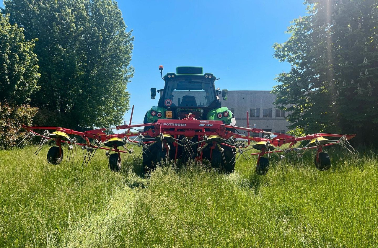 Voltafieno usato Pottinger Hit 690 N - Tedder/ Rake: picture 2 Voltafieno usato Pottinger Hit 690 N - Tedder/ Rake: picture 2