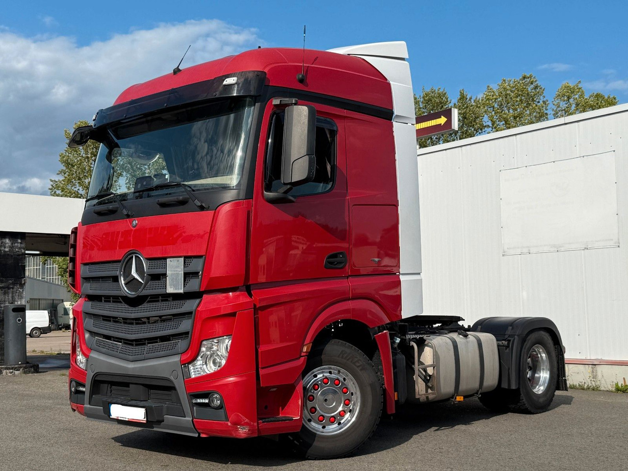 Mercedes-Benz Actros 1846 Streamspace/Retarder/Hydraulik - Tractor unit: picture 1 Mercedes-Benz Actros 1846 Streamspace/Retarder/Hydraulik - Tractor unit: picture 1