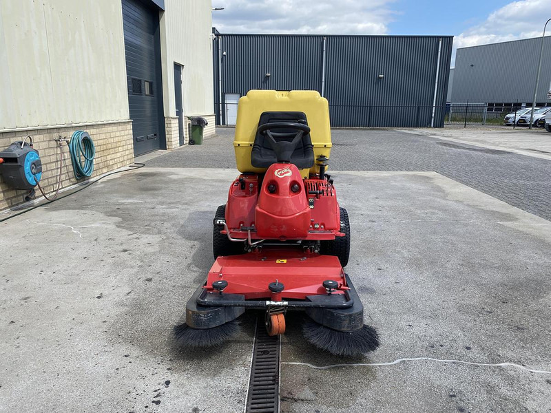 Gianni ferrari PG180, veegmachine - Road sweeper: picture 3 Gianni ferrari PG180, veegmachine - Road sweeper: picture 3