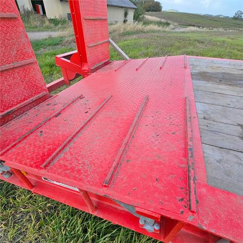 Low loader trailer ABC 33000 T: picture 17