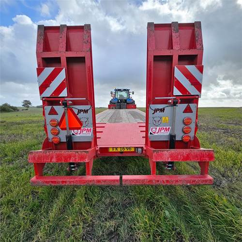 Low loader trailer ABC 33000 T: picture 6