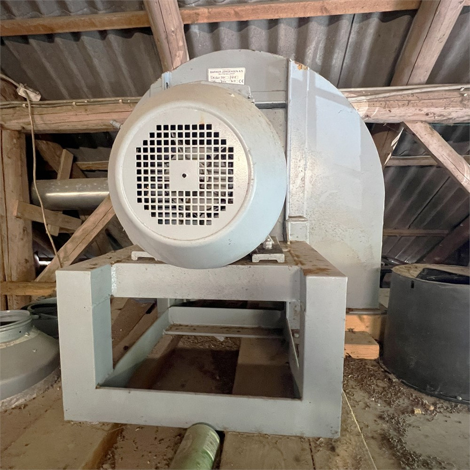 ABC Bevi sugeanlæg / Suction plant - Post-harvest equipment: picture 3 ABC Bevi sugeanlæg / Suction plant - Post-harvest equipment: picture 3