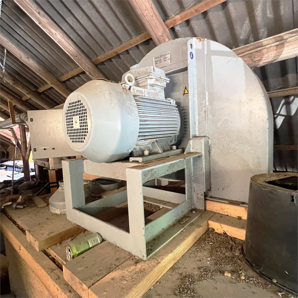 ABC Bevi sugeanlæg / Suction plant - Post-harvest equipment: picture 1 ABC Bevi sugeanlæg / Suction plant - Post-harvest equipment: picture 1