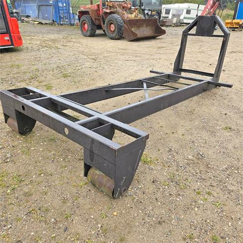 ABC Frame - Roll-off container: picture 1 ABC Frame - Roll-off container: picture 1