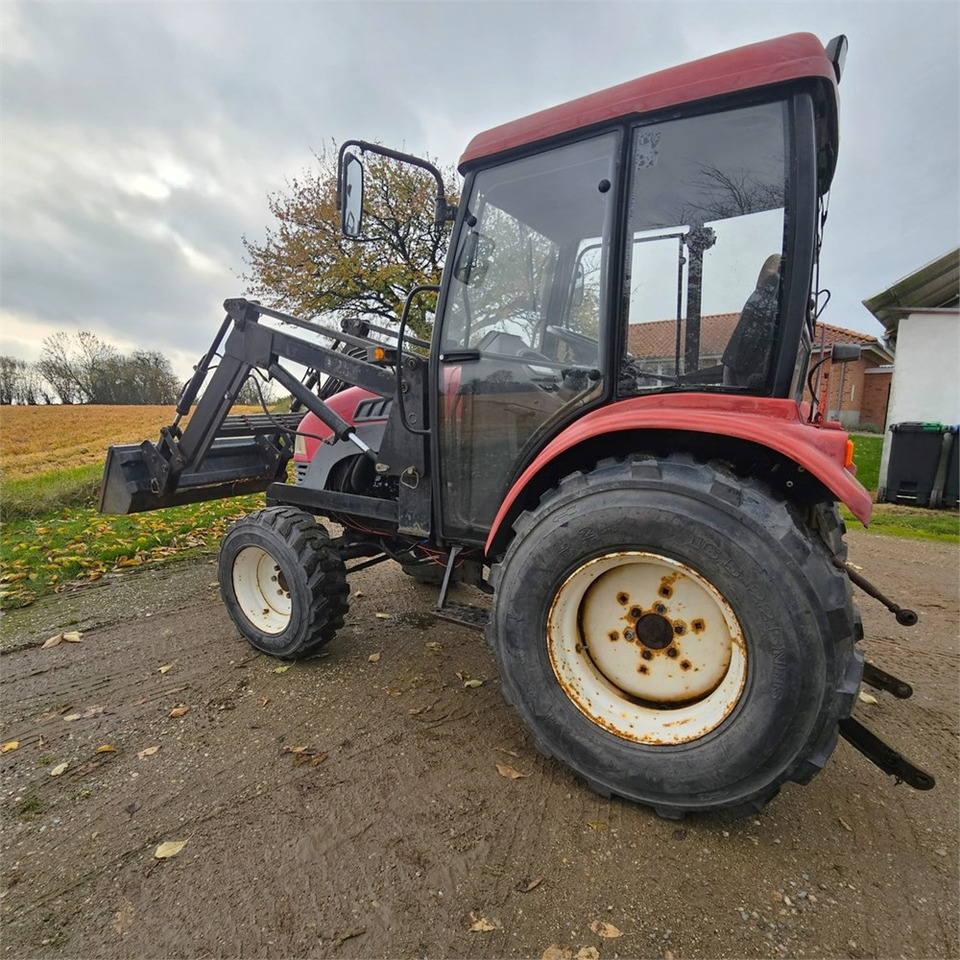 ABC Impodan DF404 - Farm tractor: picture 4 ABC Impodan DF404 - Farm tractor: picture 4