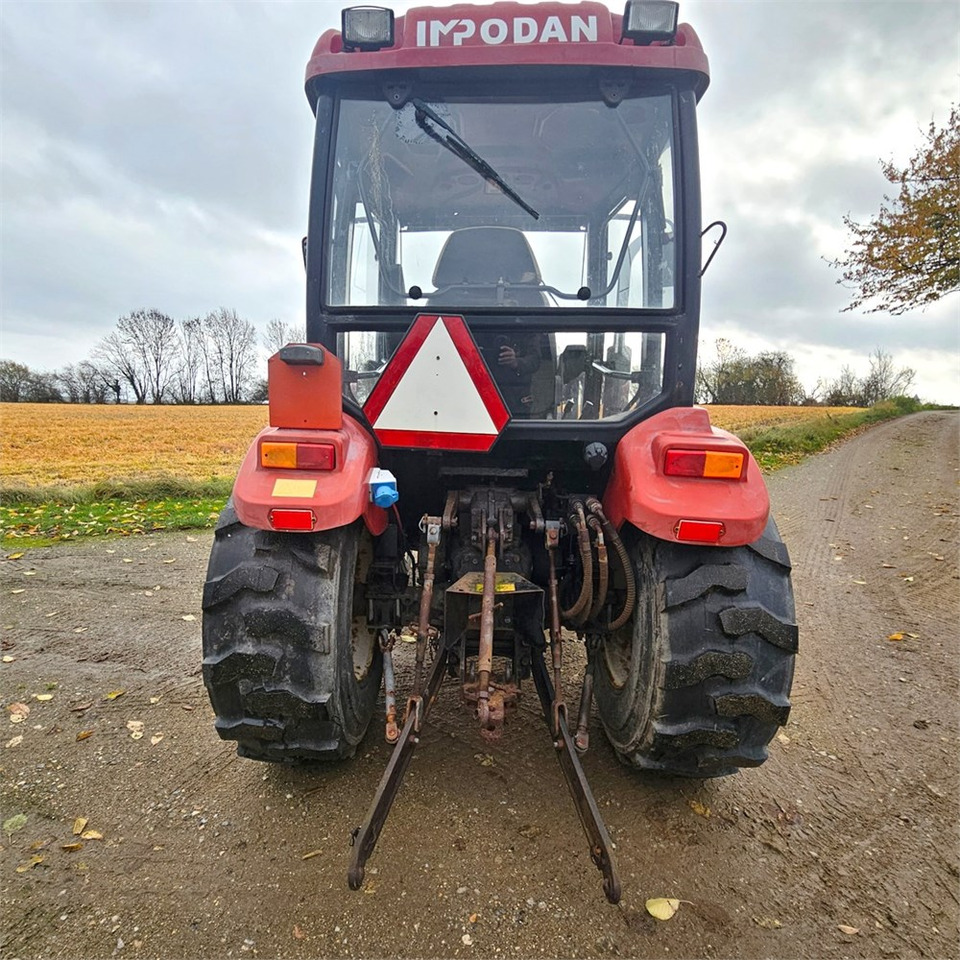 ABC Impodan DF404 - Farm tractor: picture 5 ABC Impodan DF404 - Farm tractor: picture 5