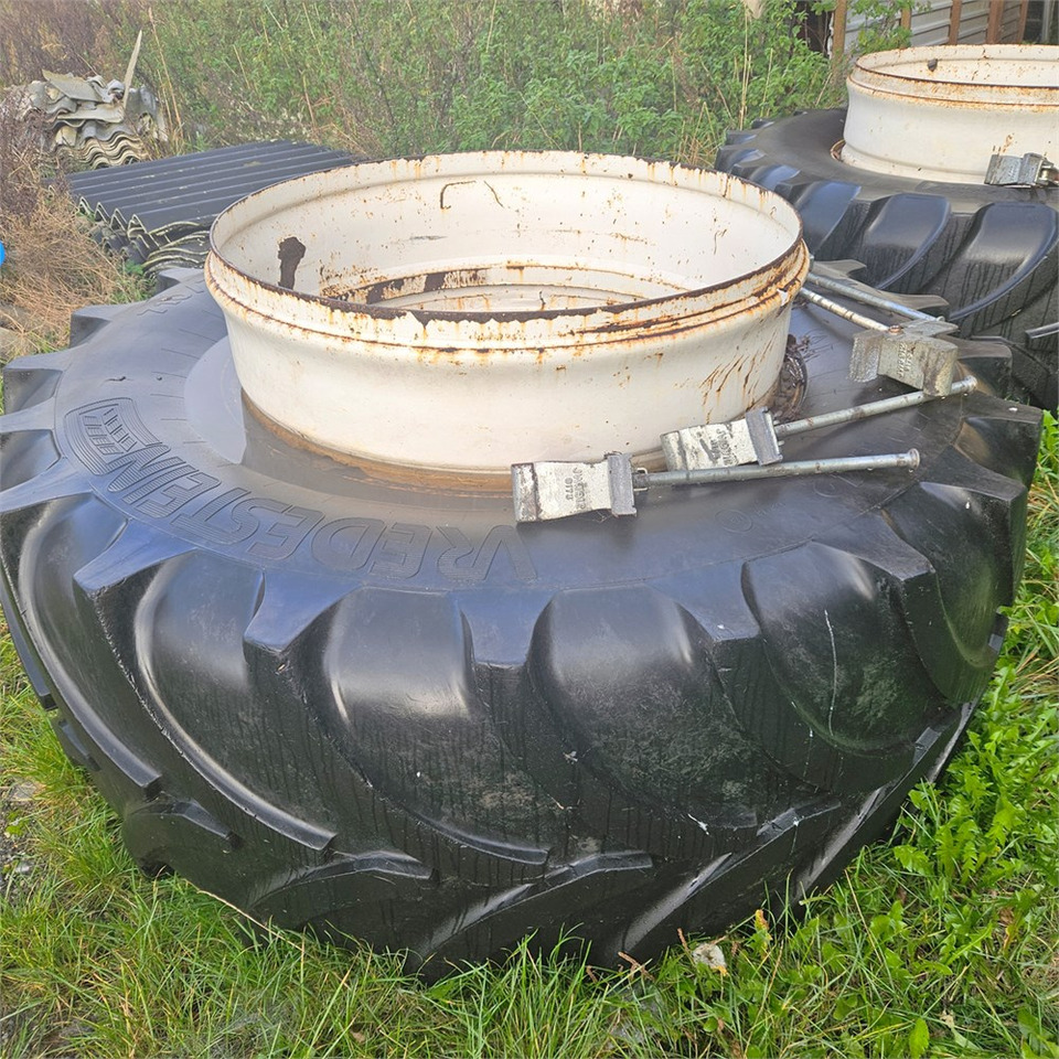 ABC Vredesten / TRAXION - Farm tractor: picture 2 ABC Vredesten / TRAXION - Farm tractor: picture 2