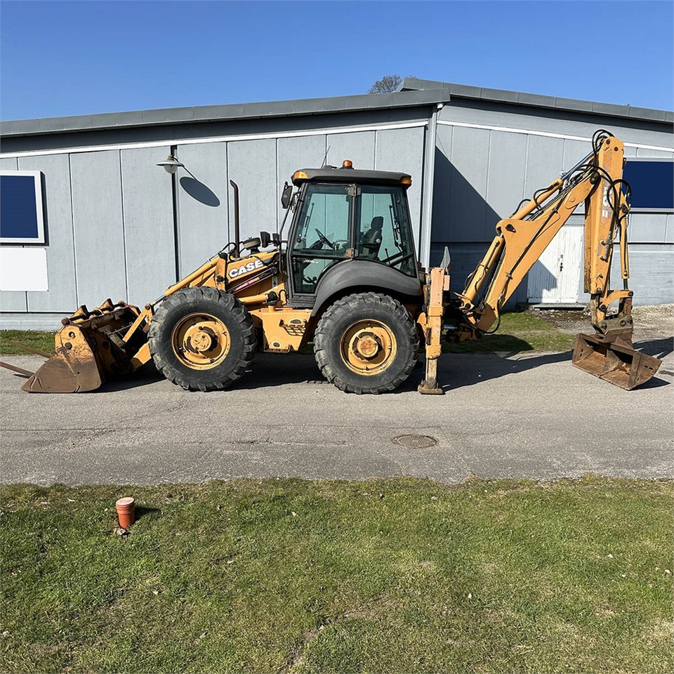Case 695SM-4PS - Backhoe loader: picture 4 Case 695SM-4PS - Backhoe loader: picture 4