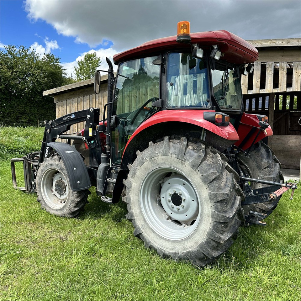 Case IH Farmall 65 A - Farm tractor: picture 5 Case IH Farmall 65 A - Farm tractor: picture 5
