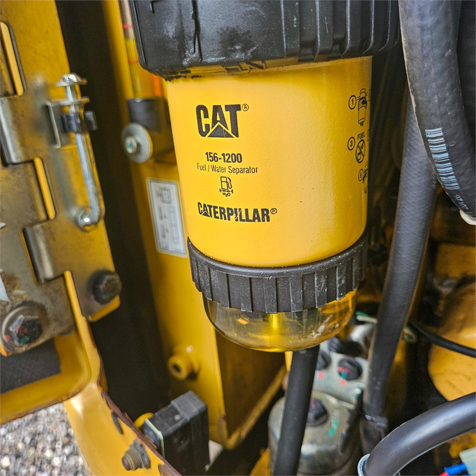 Mini excavator Caterpillar 301.8: picture 33