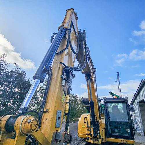 Mini excavator Caterpillar 308 E 2CR: picture 29