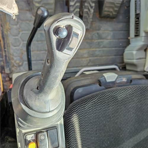 Mini excavator Caterpillar 308 E 2CR: picture 22