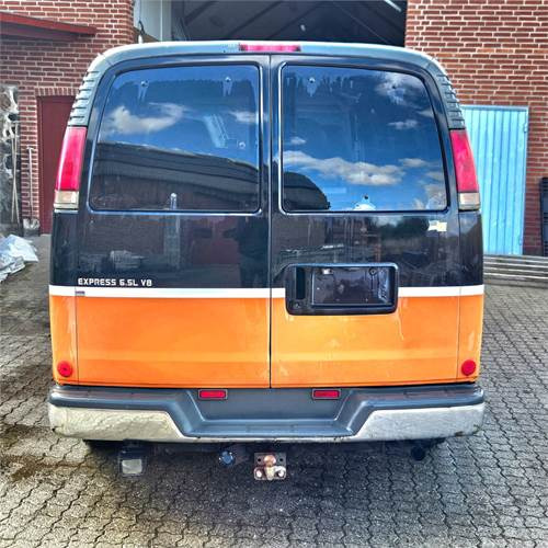 Chevrolet Express Van 2500 - People carrier: picture 5 Chevrolet Express Van 2500 - People carrier: picture 5