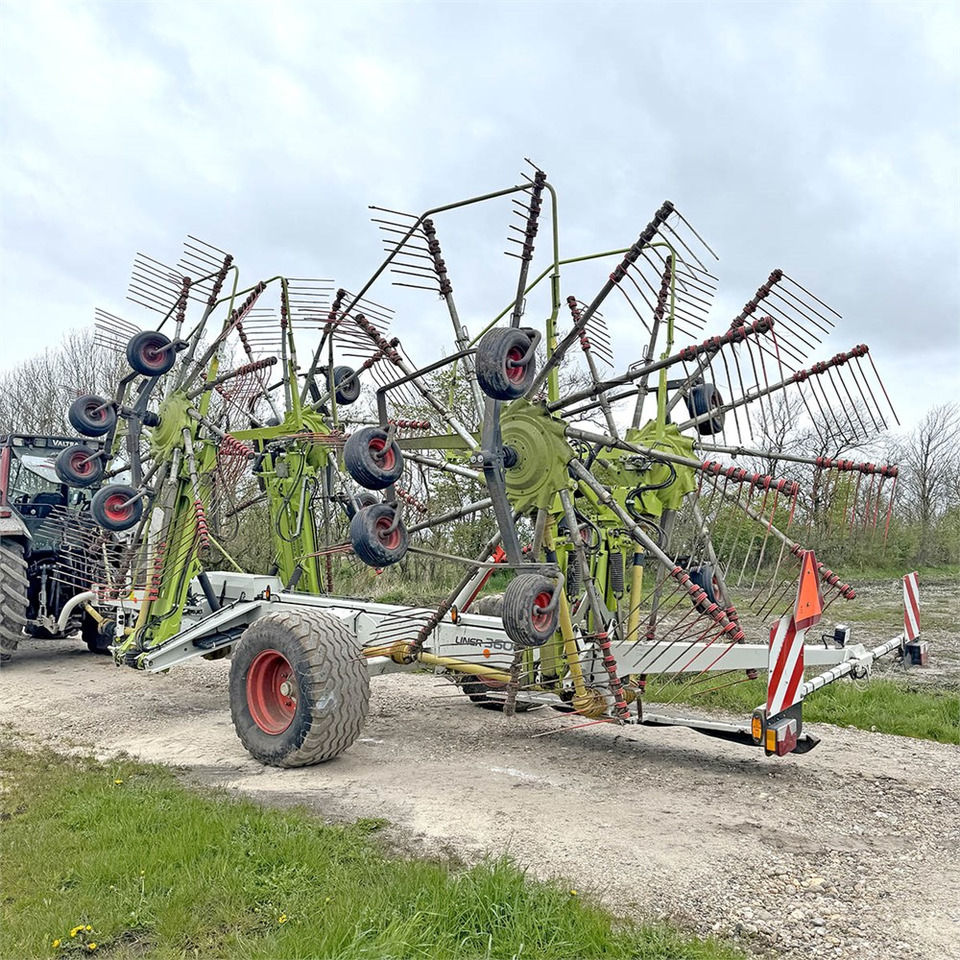 Claas Liner 3600 - Hay and forage equipment: picture 4 Claas Liner 3600 - Hay and forage equipment: picture 4