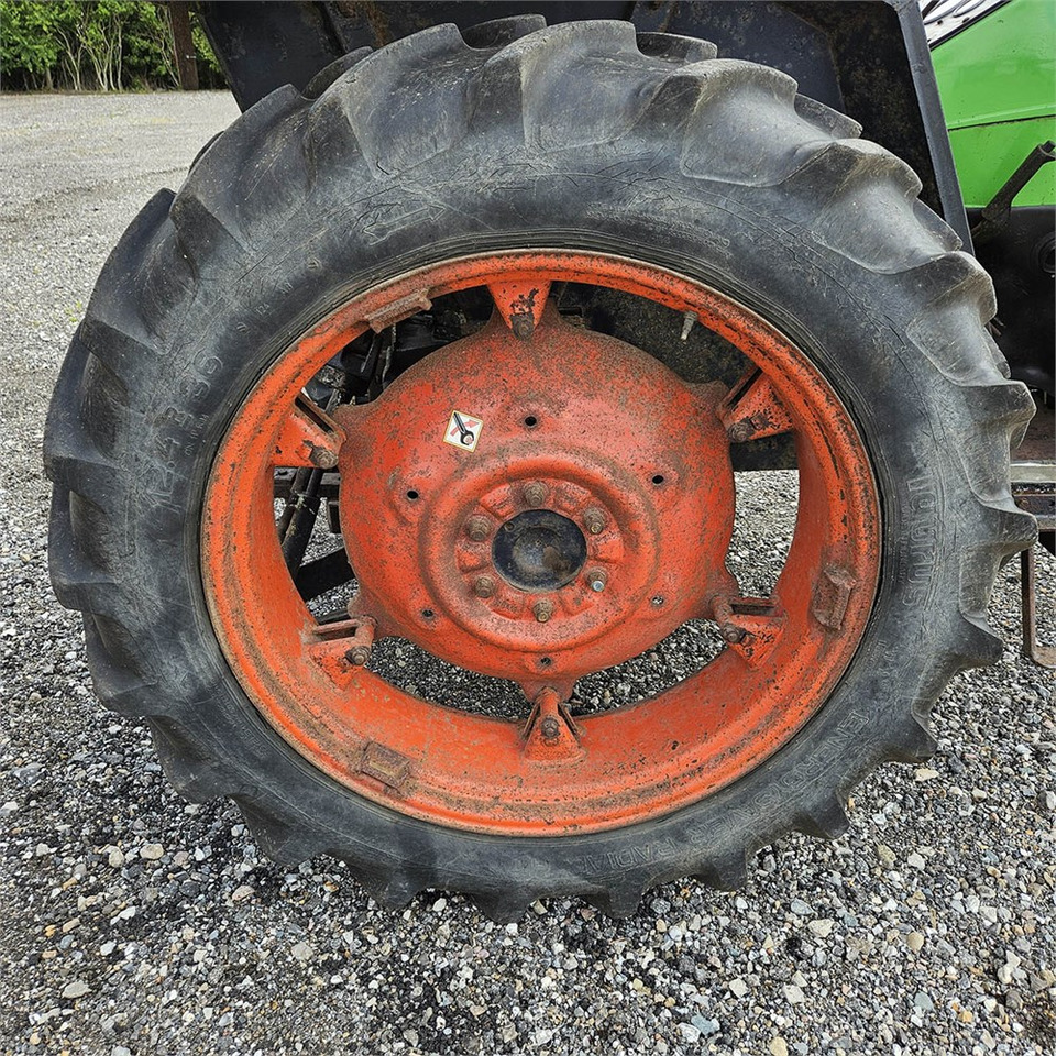 Farm tractor Deutz 5206: picture 44