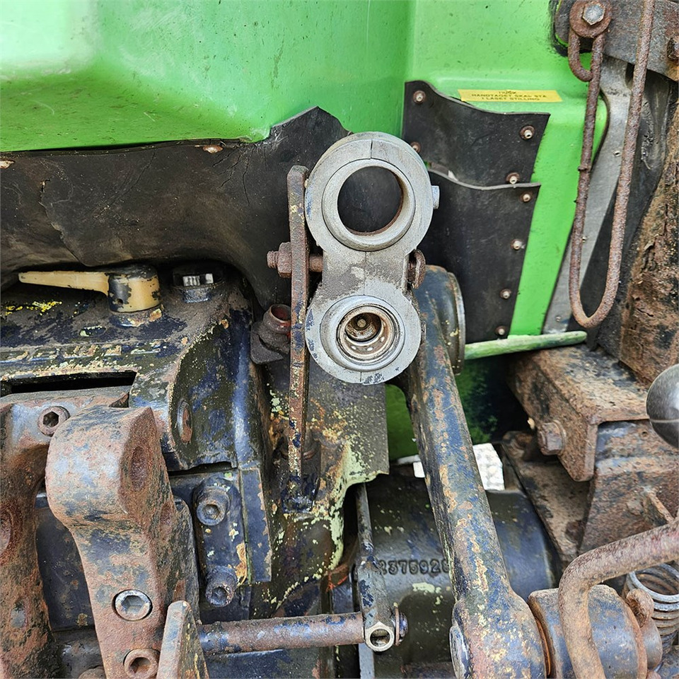 Farm tractor Deutz 5206: picture 35