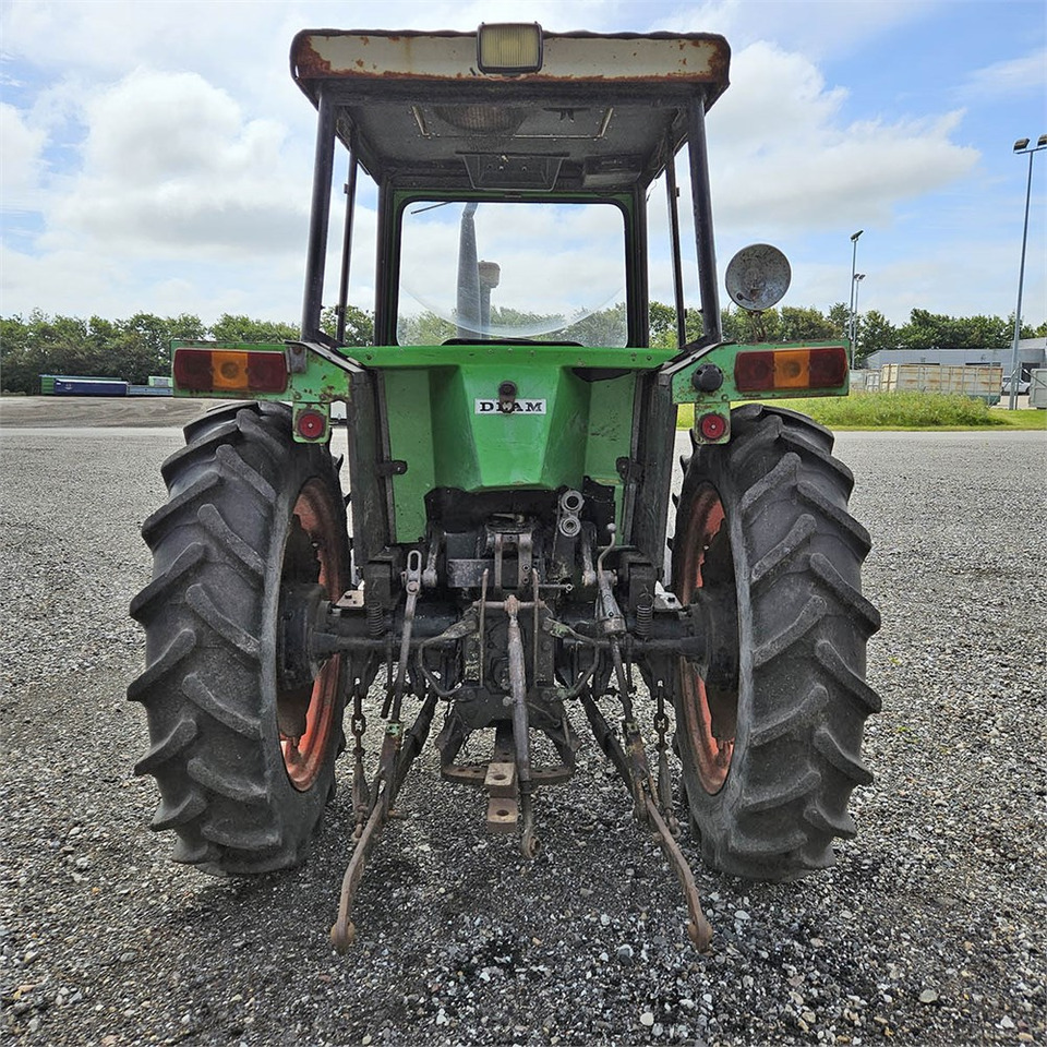 Farm tractor Deutz 5206: picture 6