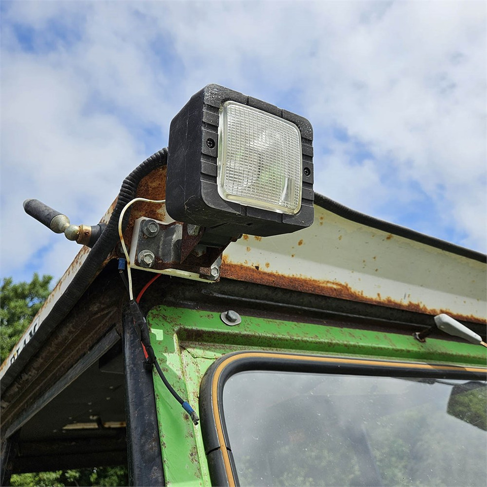 Farm tractor Deutz 5206: picture 28