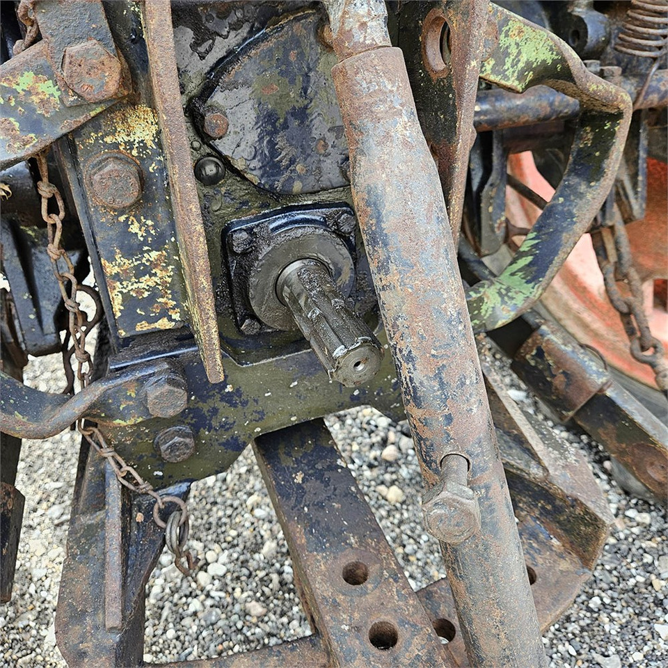 Farm tractor Deutz 5206: picture 34