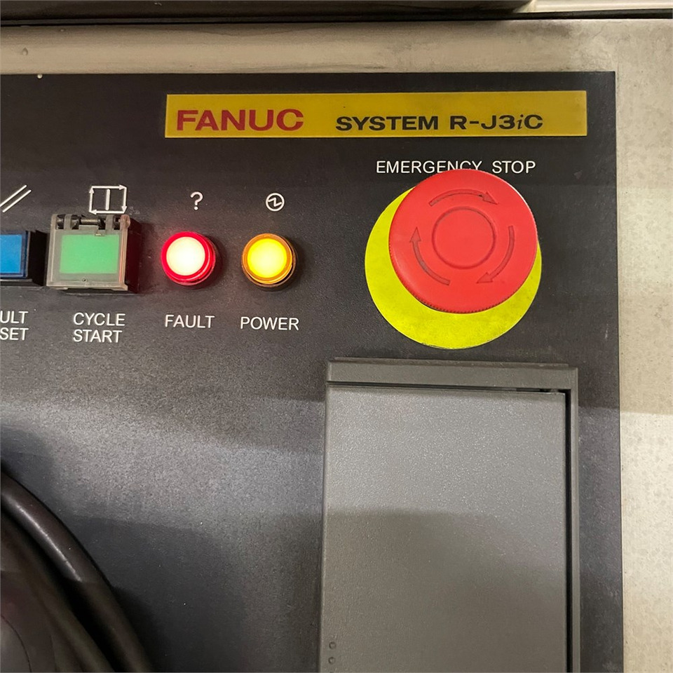 Fanuc Robot ARC Mate 120 iB - Welding equipment: picture 4 Fanuc Robot ARC Mate 120 iB - Welding equipment: picture 4