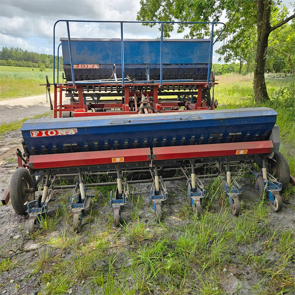 Fiona 4300 - Sowing and planting equipment: picture 2 Fiona 4300 - Sowing and planting equipment: picture 2
