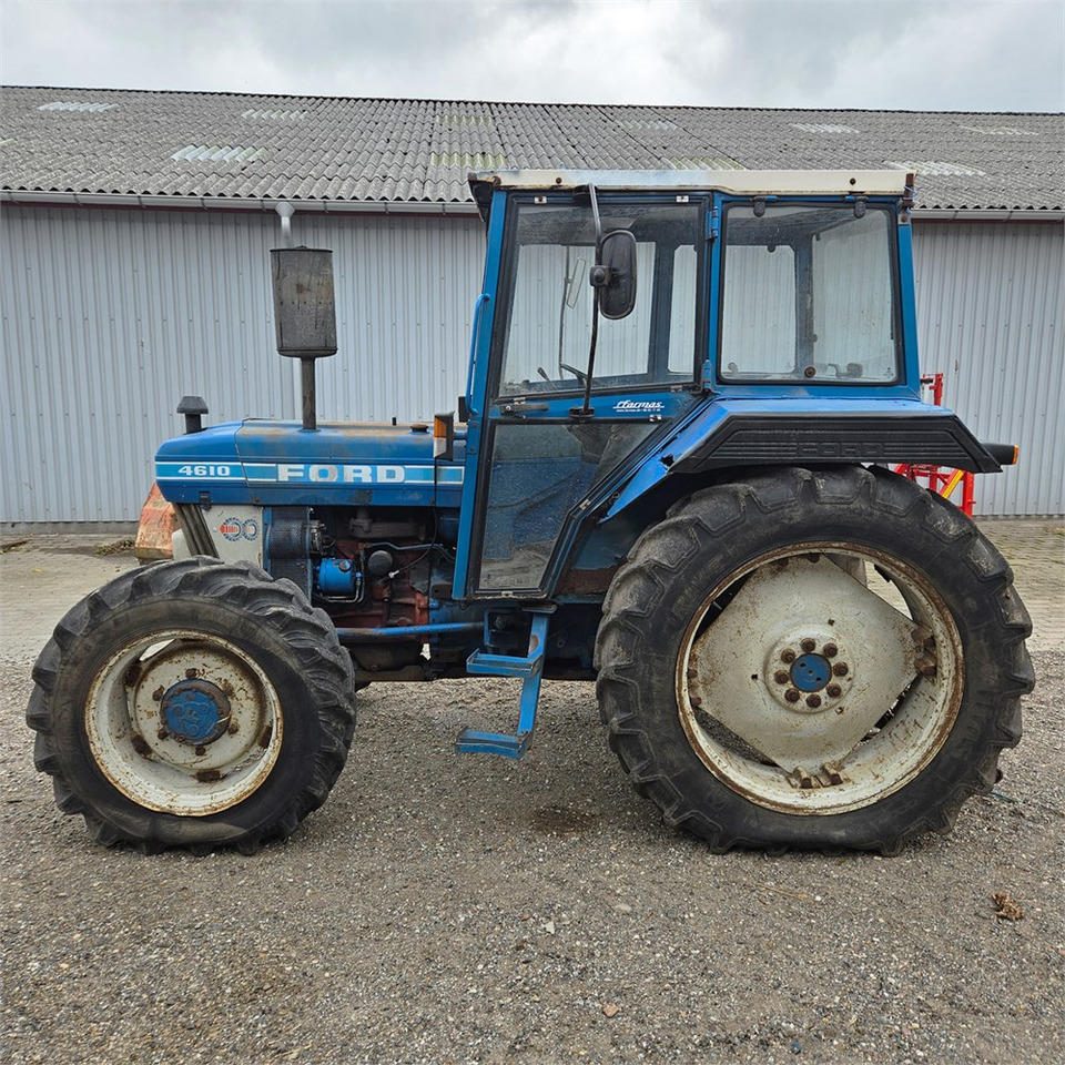 Ford 4610 - Farm tractor: picture 5 Ford 4610 - Farm tractor: picture 5