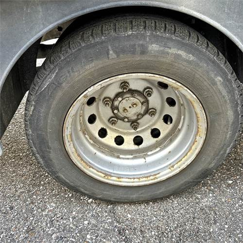 Dropside/ Flatbed truck Ford Transit 2.2 TDCi (155HK) Chassis RWD Man: picture 38