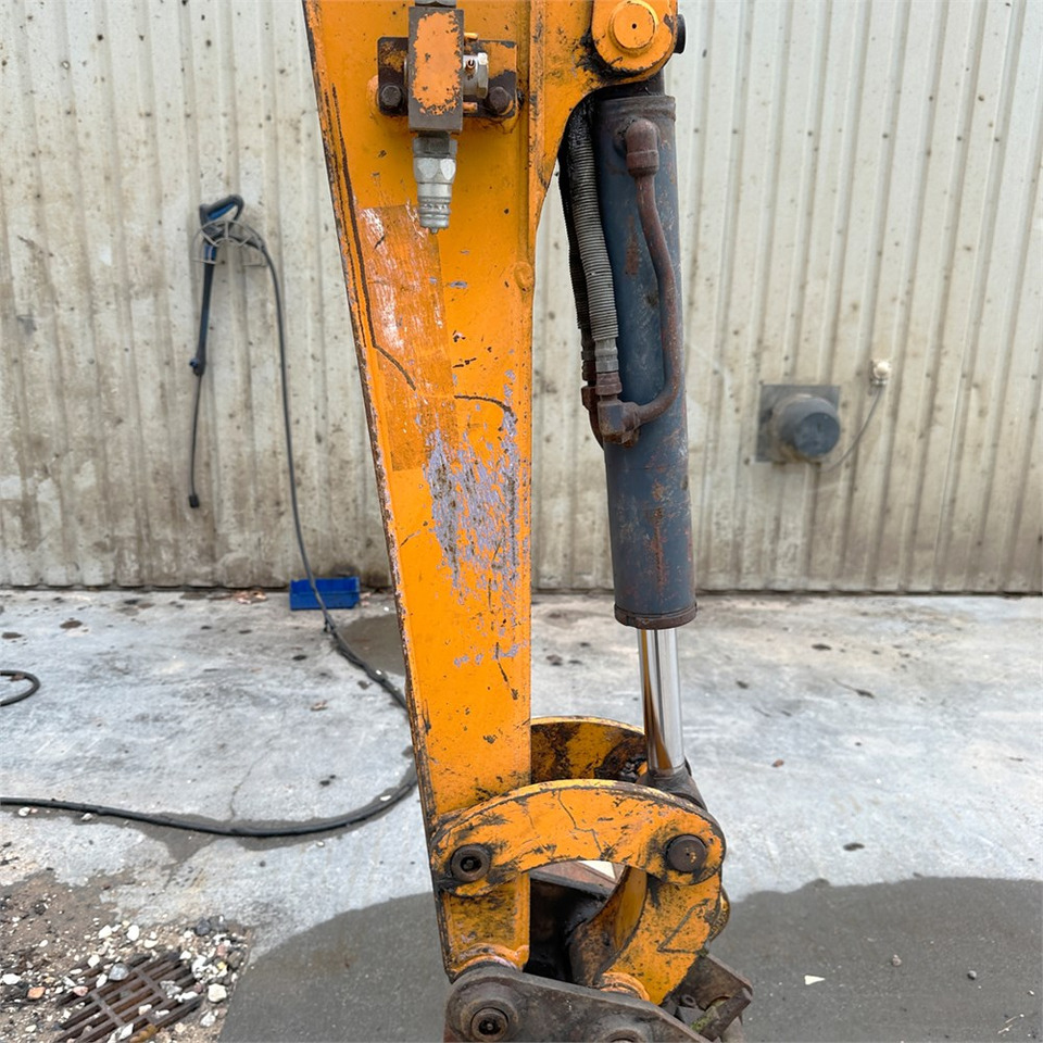 Mini excavator Hanix H15B: picture 30